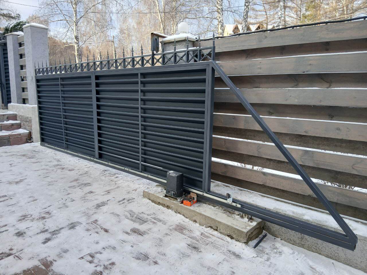 Входная группа из ламелей Хай-Тек RAL7024/7024 Серый Графит двусторонний МАТТЕ фото 23 в Актау